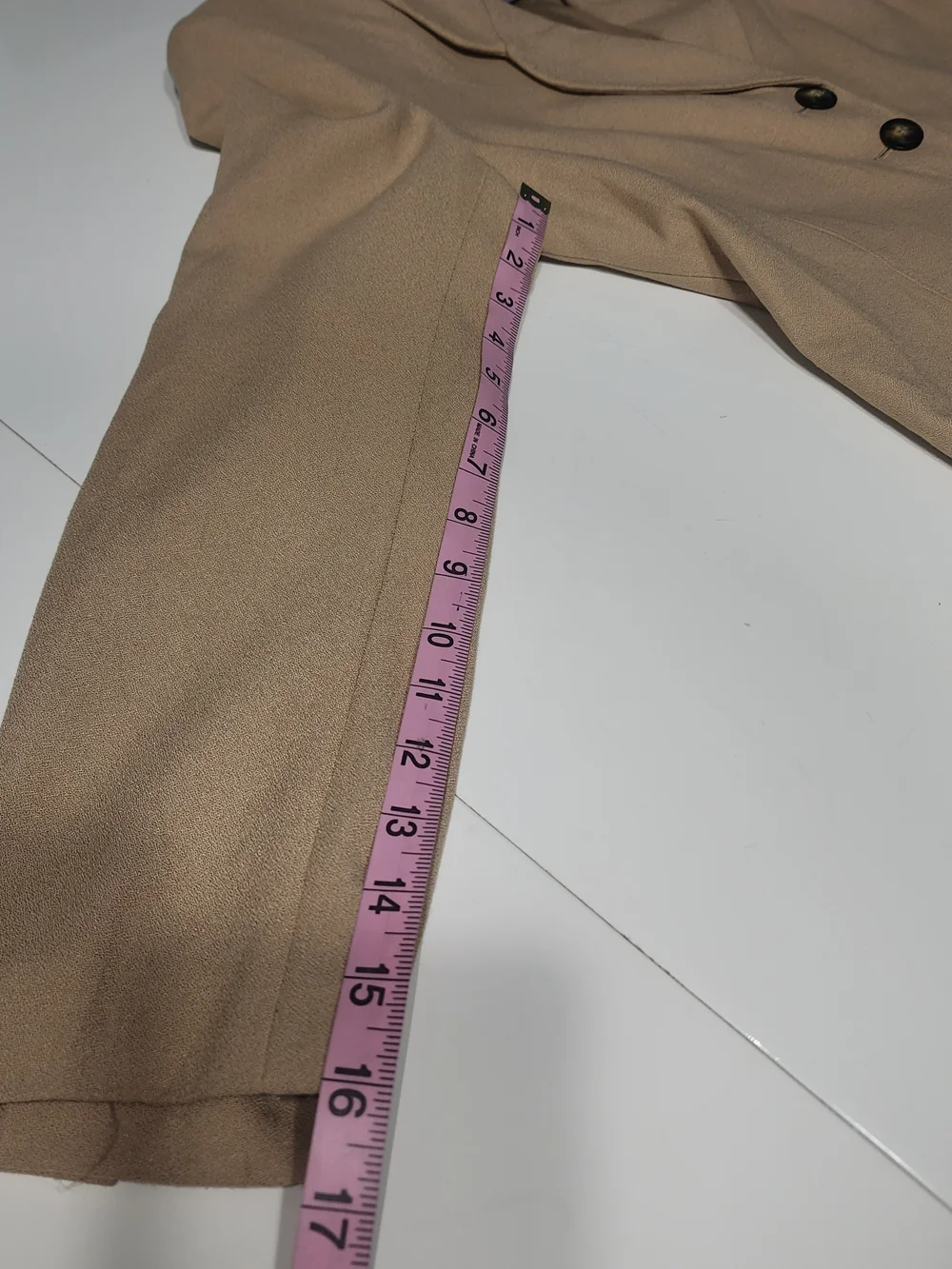 Kasper Women's Beige Notch-Collar Blazer with Three Buttons Corpcore Old Money